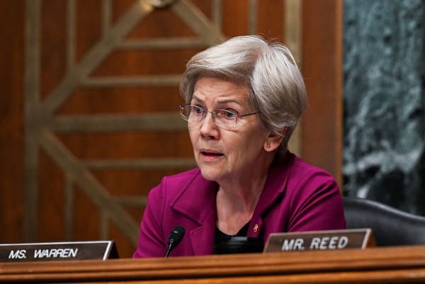 Concerns Over Regulatory Conflicts with Trump's Crypto Entity