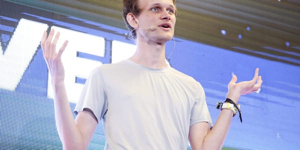 Vitalik Buterin Highlights Blockchain's Role in Ukraine's Defense