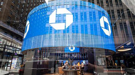 JPMorgan Executes First Public Blockchain Treasury Trade